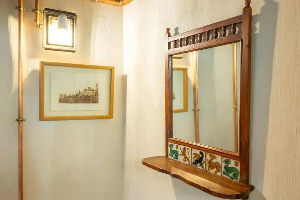 شقة Triana Deluxe Duplex إشبيلية